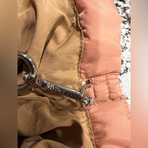 New VINCE CAMUTO NYLON HARLO TOTE - Picture 8 of 8